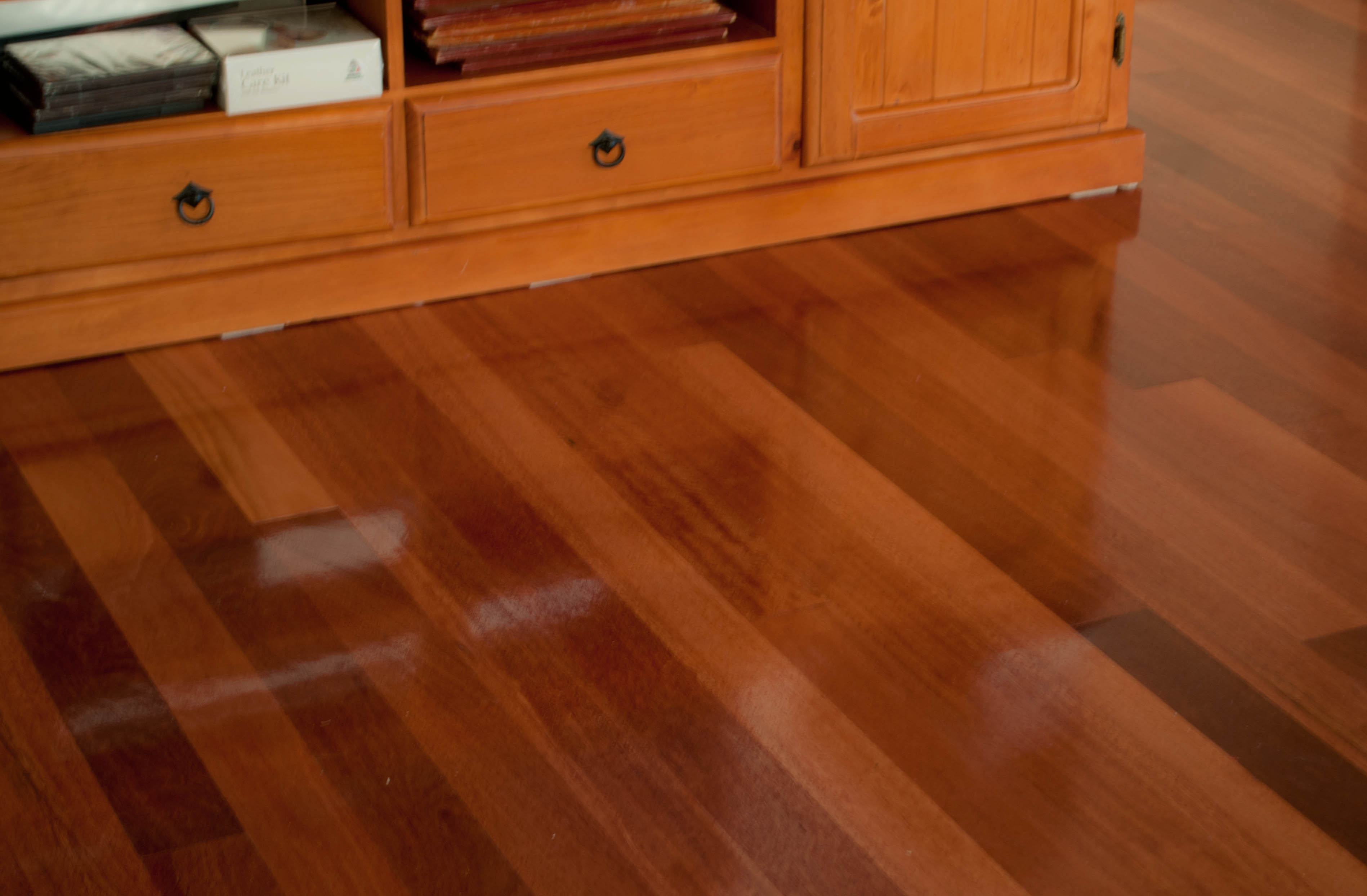 a solid timber floor of the timber specie: western australian karri supplied and installed by Concord Floors in the Melbourne
 suburb of Keilor Downs.